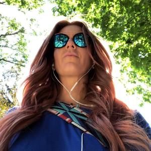 Meet your Posher, Brooke